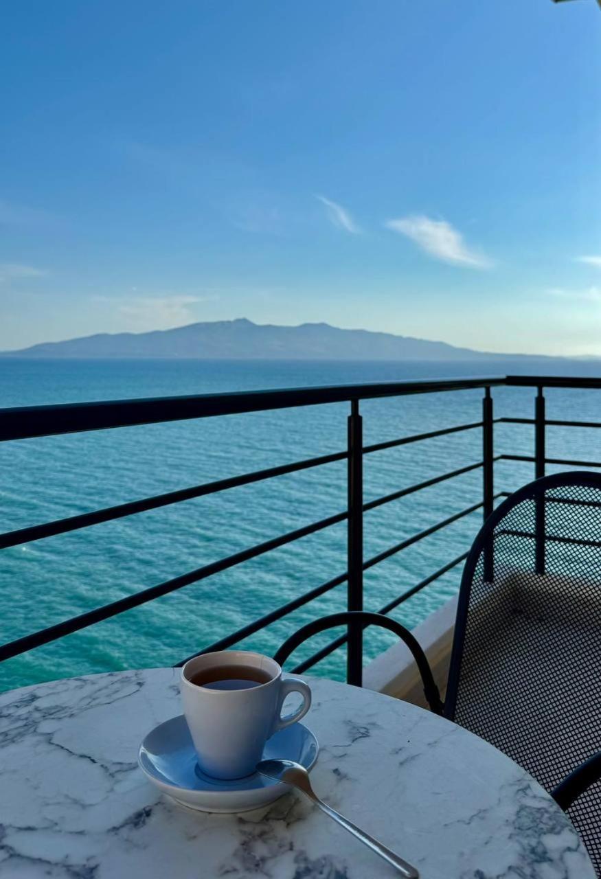 Viola Sea View Penthouse Διαμέρισμα Σαράντα Εξωτερικό φωτογραφία