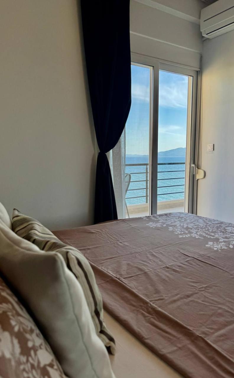 Viola Sea View Penthouse Διαμέρισμα Σαράντα Εξωτερικό φωτογραφία